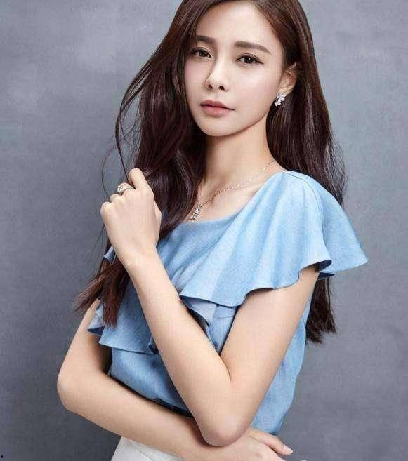 网红大鹅 明星黑料后为什么还能回娱乐圈,网红大鹅逆风翻盘，重归娱乐圈的传奇之路